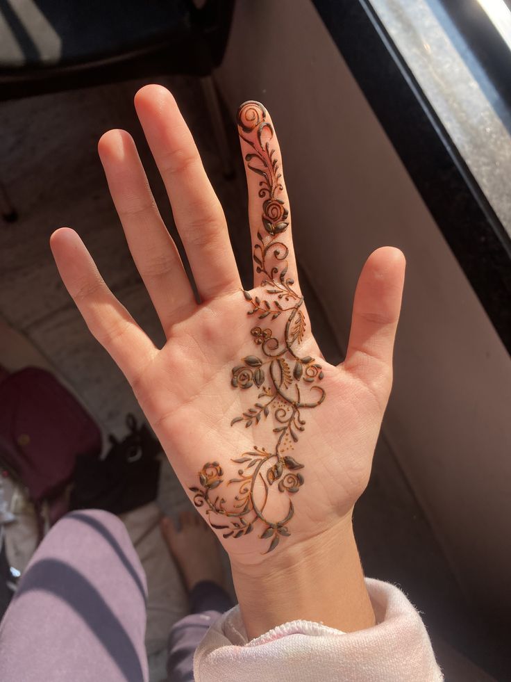 mehndi design