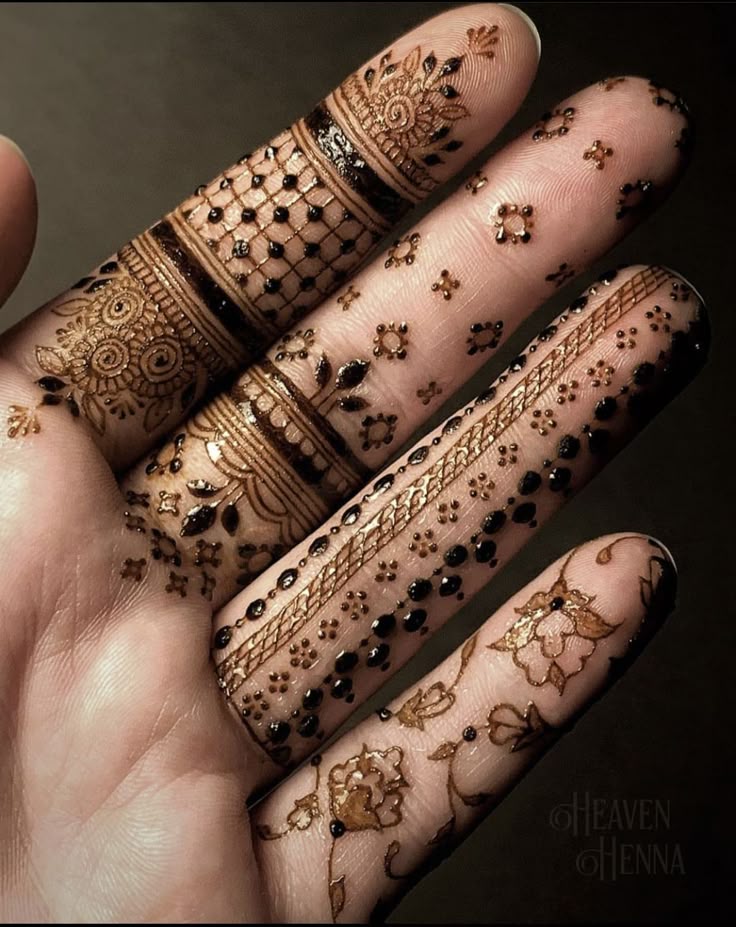 mehndi design