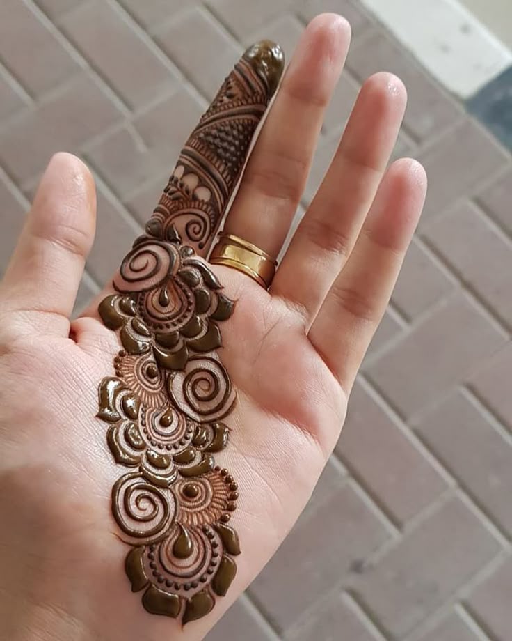 mehndi design