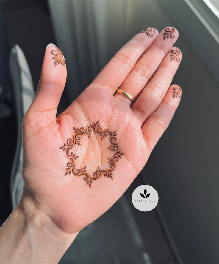mehndi design