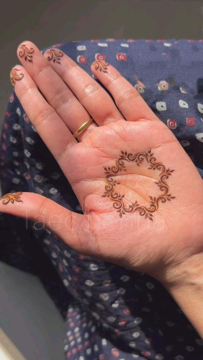 mehndi design