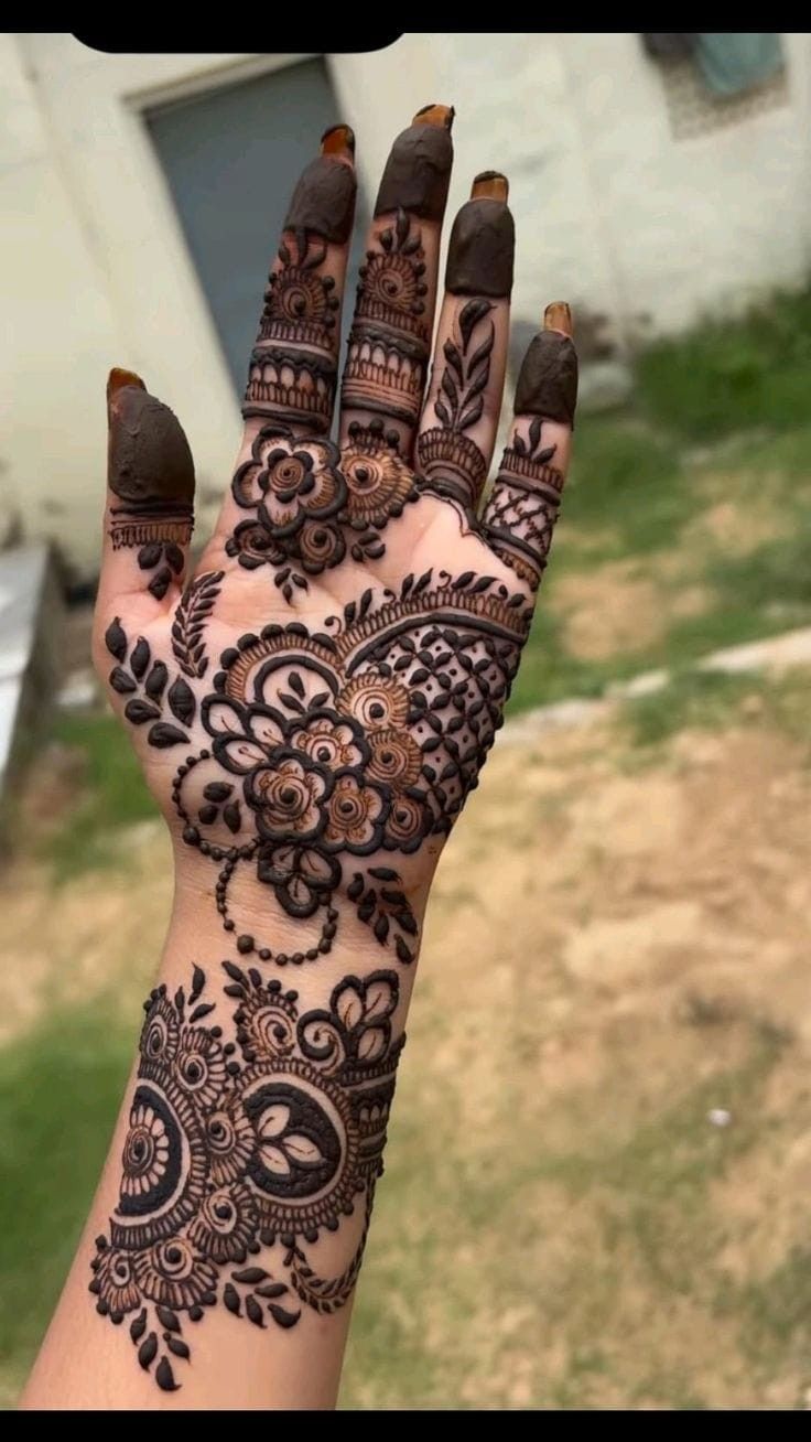 mehndi design