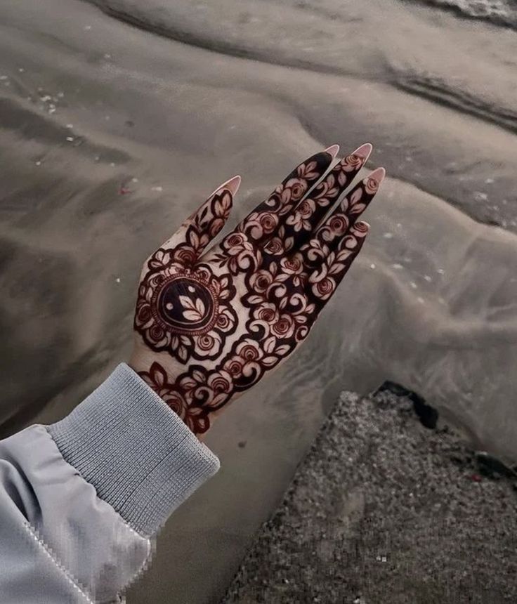 mehndi design