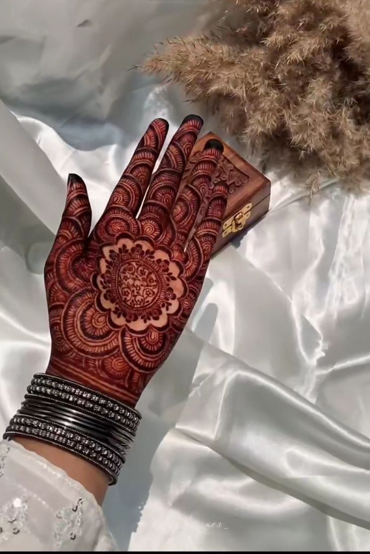mehndi design