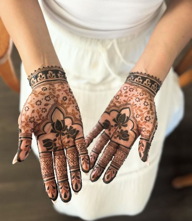 mehndi design