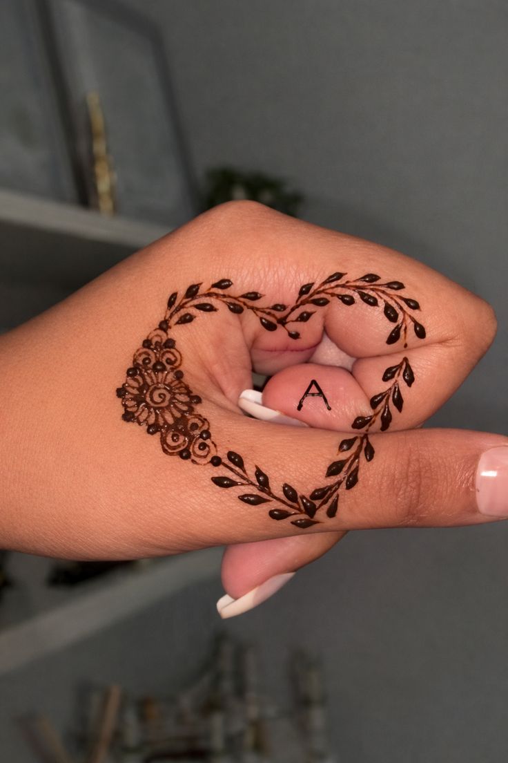 mehndi design
