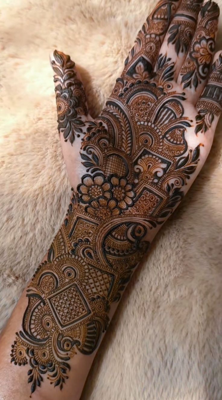 mehndi design
