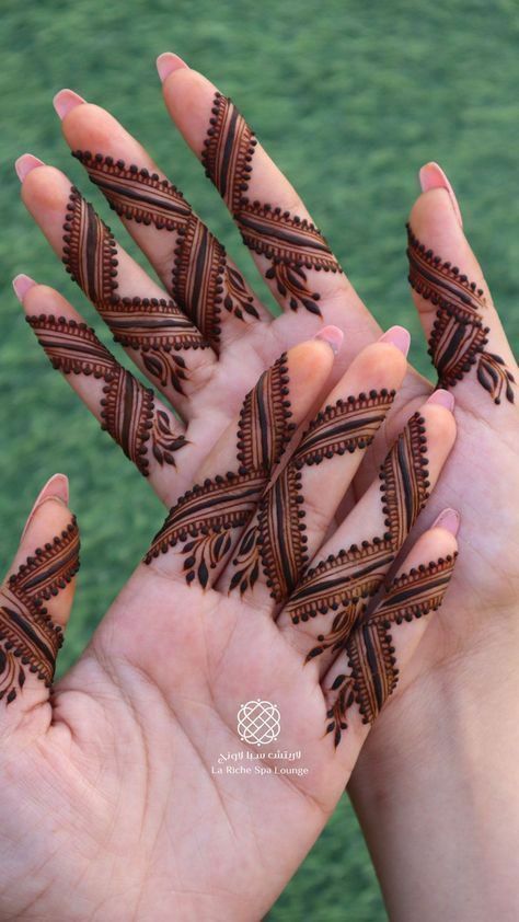mehndi design